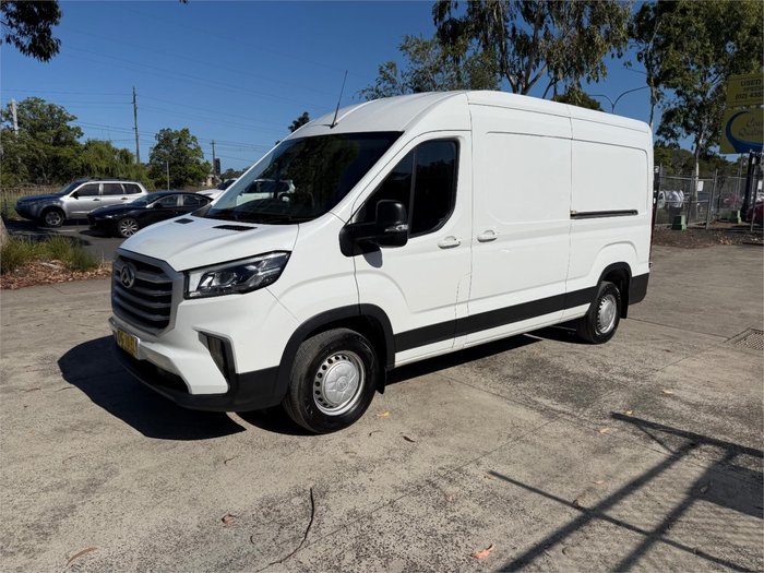 2022 LDV V80 LWB MID ROOF