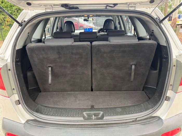 2011 KIA SORENTO Si (4x2)