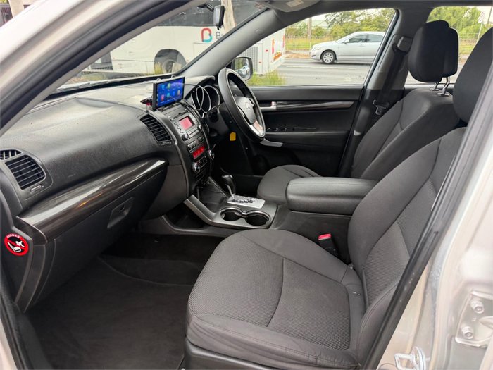 2011 KIA SORENTO Si (4x2)