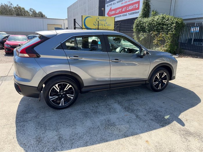 2021 MITSUBISHI ECLIPSE CROSS ES (2WD)