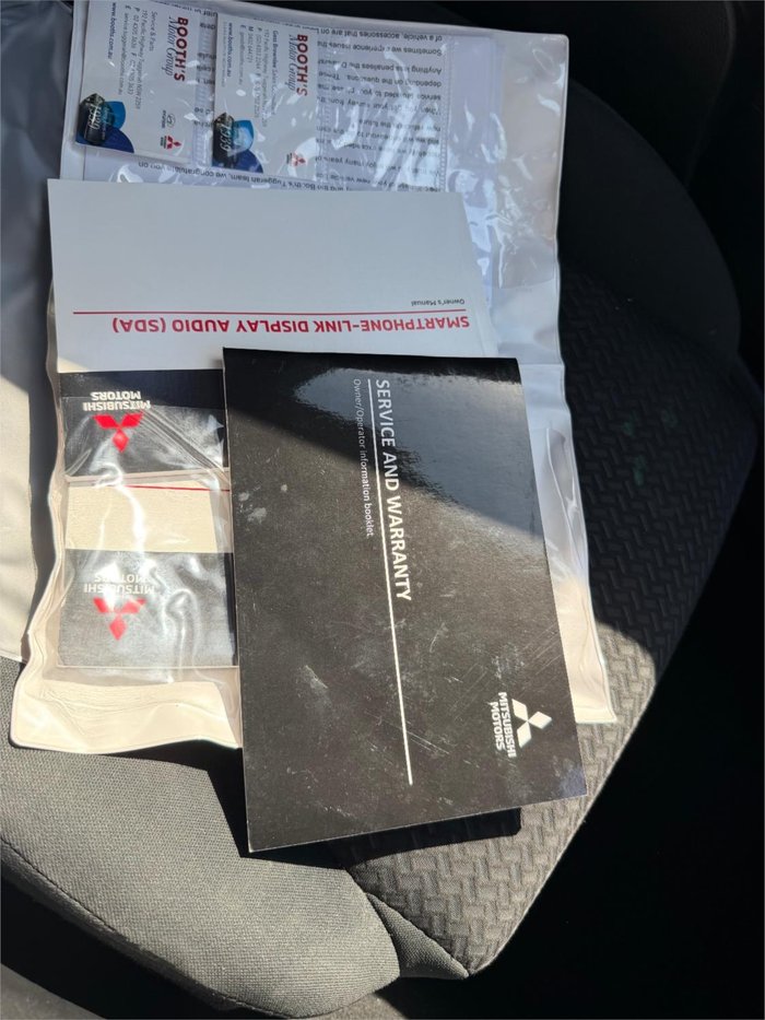 2021 MITSUBISHI ECLIPSE CROSS ES (2WD)