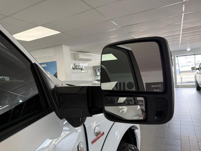 2024 RAM 2500 Laramie Rambox