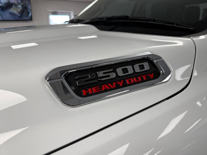 2024 RAM 2500 Laramie Rambox