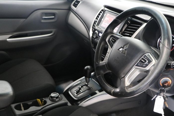 2017 Mitsubishi Triton GLS