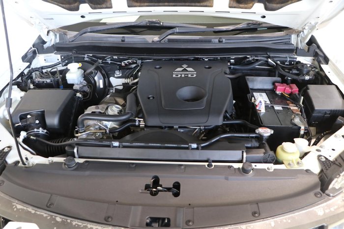 2017 Mitsubishi Triton GLS