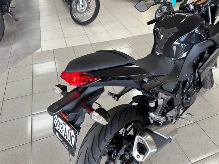 2015 Kawasaki Z300 ABS Z Black