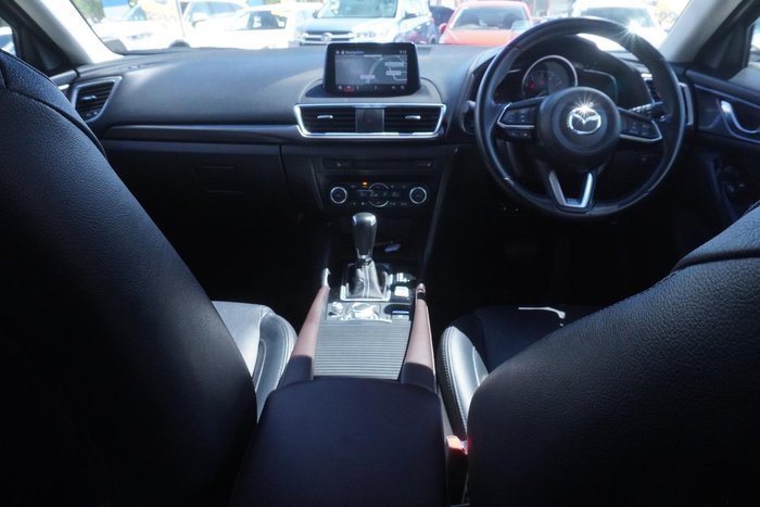 2018 Mazda 3 SP25 GT