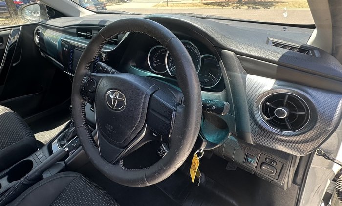 2016 Toyota Corolla Ascent Sport