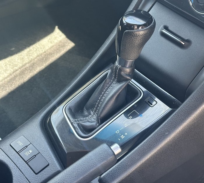 2016 Toyota Corolla Ascent Sport