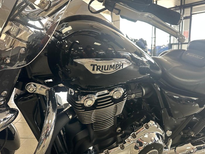2016 Triumph Thunderbird Commander Thunderbird Black