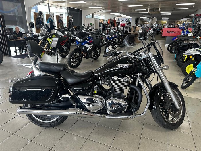 2016 Triumph Thunderbird Commander Thunderbird Black