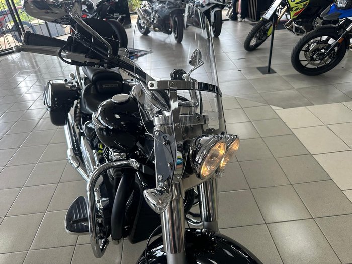 2016 Triumph Thunderbird Commander Thunderbird Black