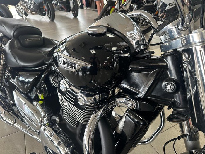 2016 Triumph Thunderbird Commander Thunderbird Black