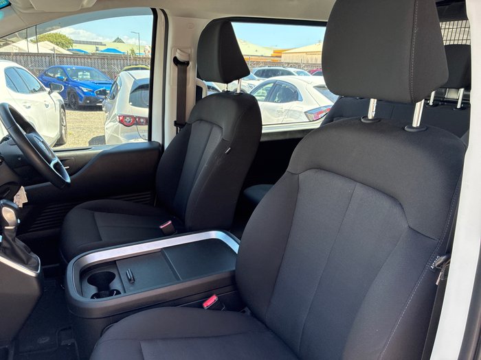 2023 Hyundai Staria Load (No Badge)