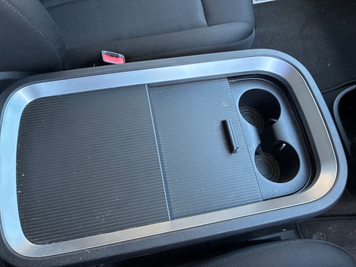 2023 Hyundai Staria Load (No Badge)