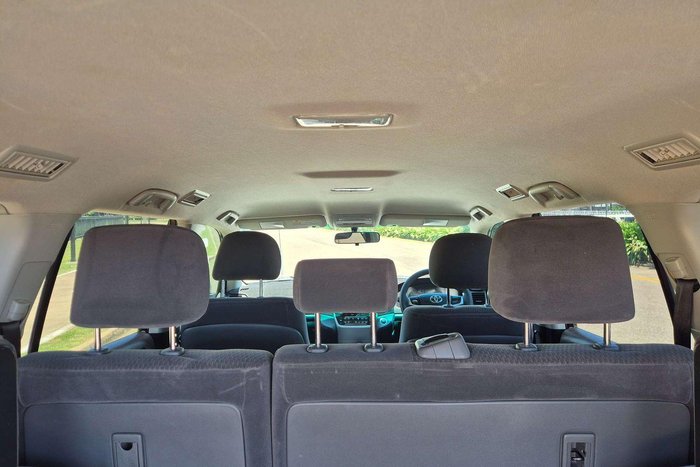 2017 Toyota Landcruiser GXL VDJ200R 4X4 Dual Range Glacier White