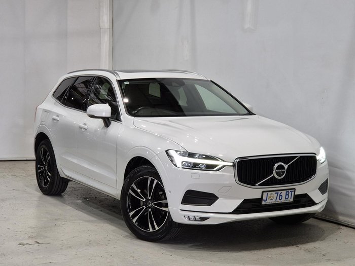 2020 Volvo XC60 T5 Momentum