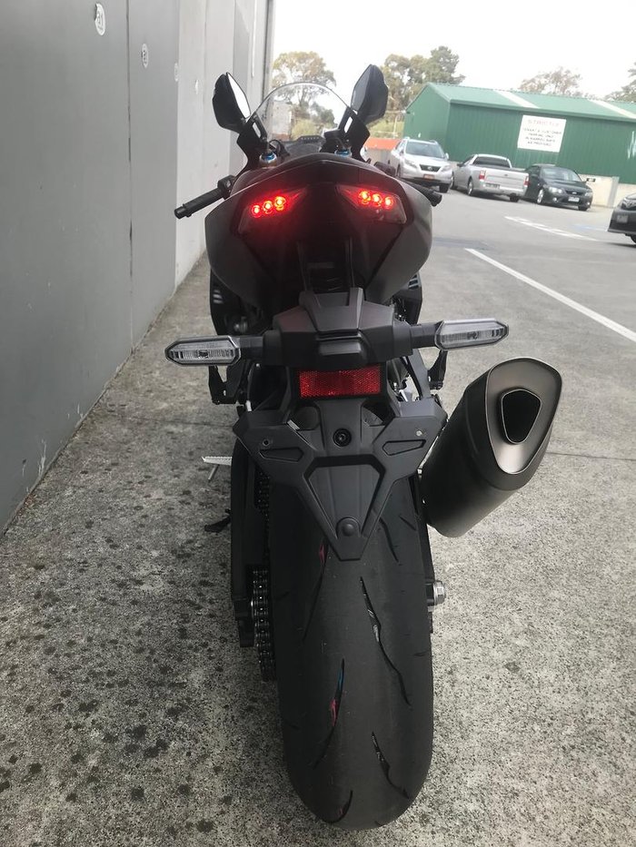 2025 Honda CBR1000RR-R SP ABS Fireblade