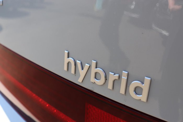 2025 Hyundai Santa Fe Hybrid Elite