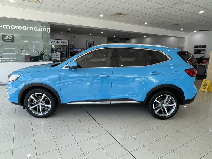 2022 MG HS Essence X