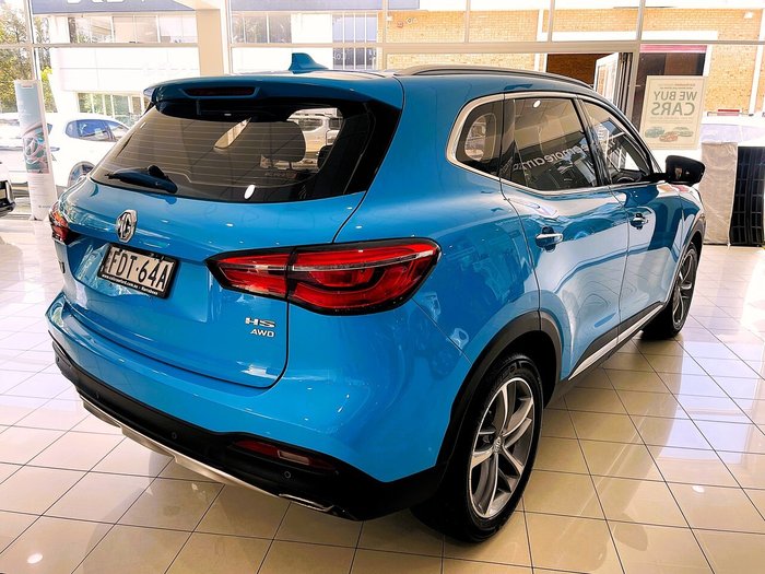 2022 MG HS Essence X