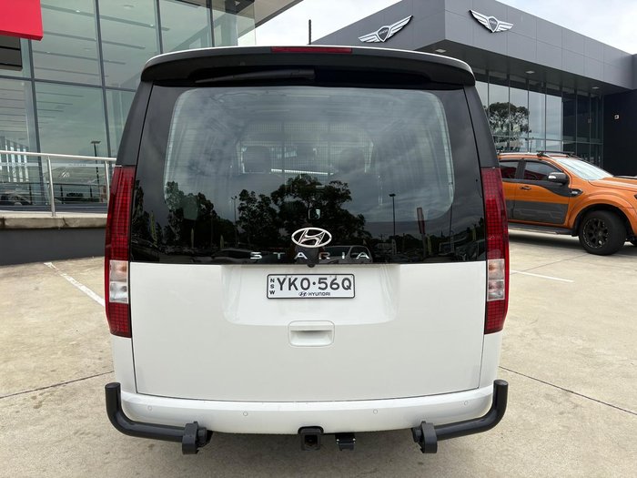 2024 Hyundai STARIA LOAD