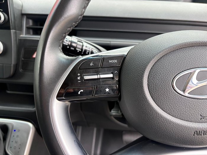 2024 Hyundai STARIA LOAD