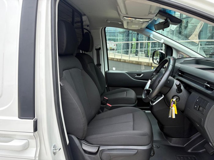 2024 Hyundai STARIA LOAD
