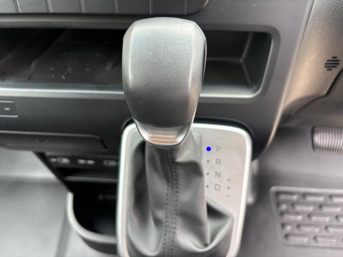 2024 Hyundai STARIA LOAD