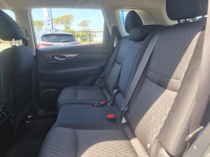 2019 Nissan X-TRAIL ST