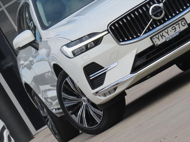 2022 Volvo XC60 B5 Inscription
