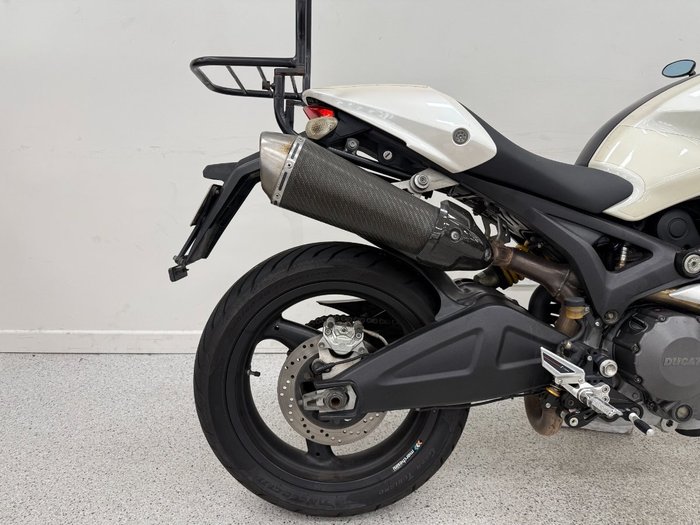 2008 DUCATI MONSTER 696 White