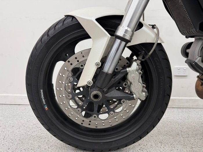 2008 DUCATI MONSTER 696 White