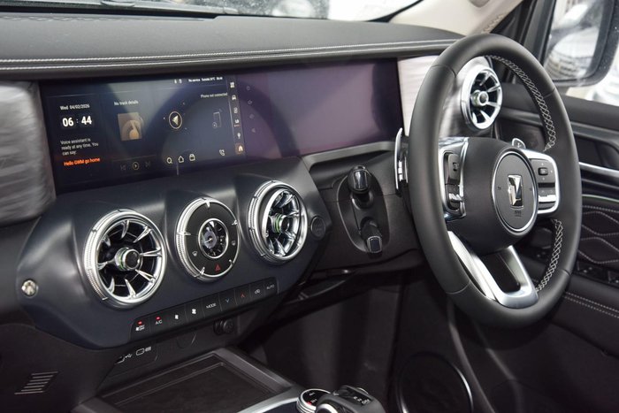 2025 GWM Tank 300 Lux