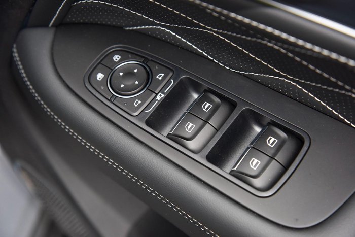 2025 GWM Tank 300 Lux