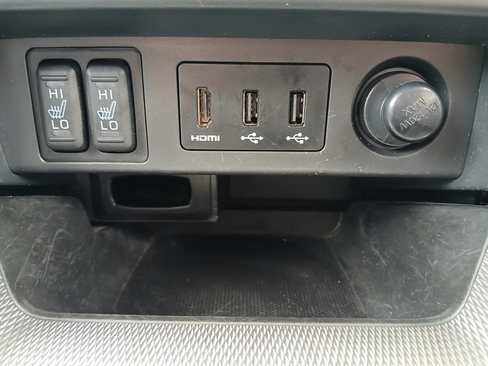 2021 Mitsubishi Triton GSR