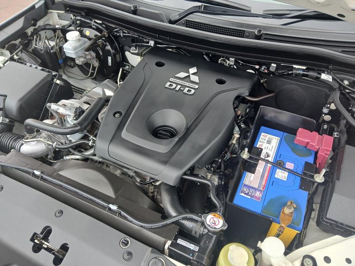 2021 Mitsubishi Triton GSR