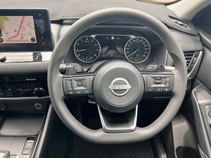 2024 Nissan QASHQAI ST+