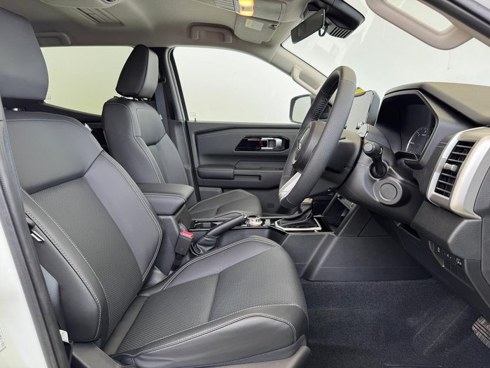 2025 Mitsubishi Triton GLS