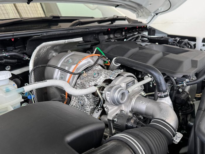 2025 Mitsubishi Triton GLS