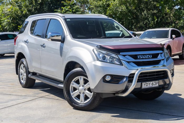 2016 Isuzu MU-X LS-T MY15.5 4x2 Titanium Silver