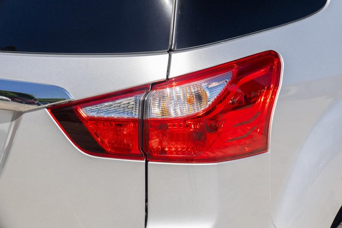 2016 Isuzu MU-X LS-T MY15.5 4x2 Titanium Silver