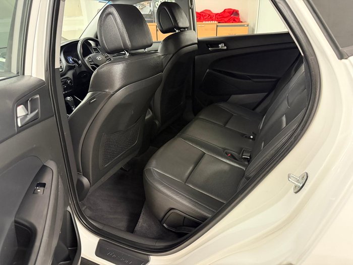 2016 Hyundai Tucson Active X TL Pure White