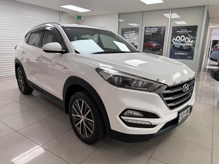 2016 Hyundai Tucson Active X TL Pure White