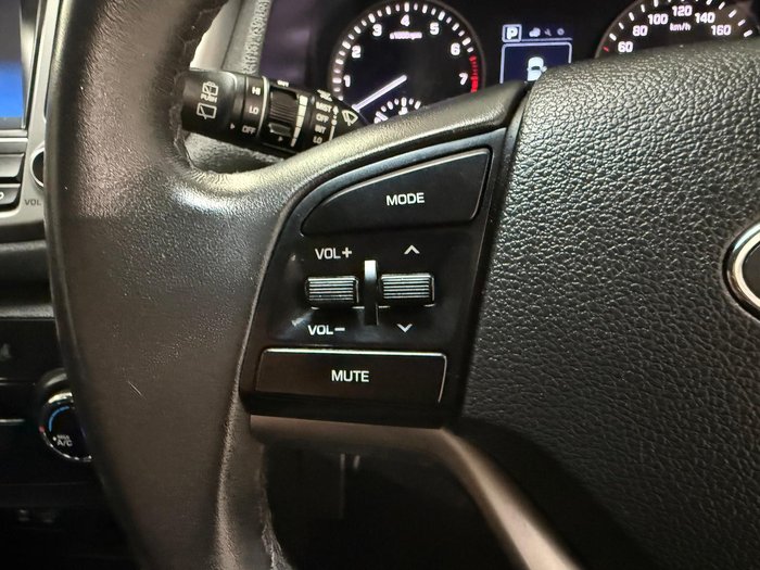 2016 Hyundai Tucson Active X TL Pure White