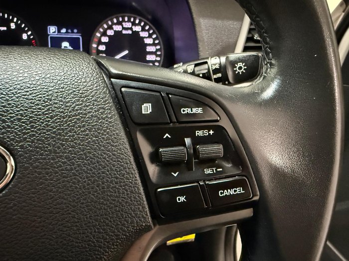 2016 Hyundai Tucson Active X TL Pure White