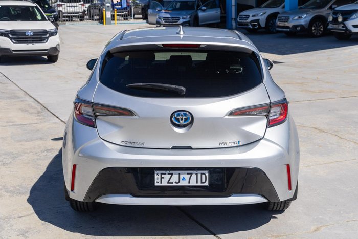 2019 Toyota Corolla SX Hybrid ZWE211R Silver Pearl