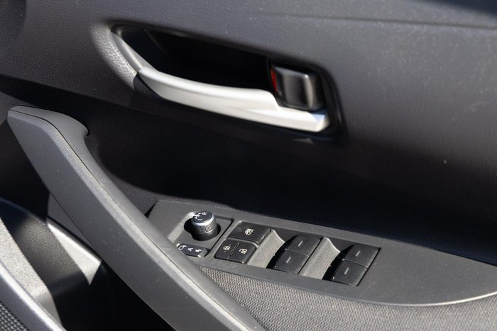 2019 Toyota Corolla SX Hybrid ZWE211R Silver Pearl