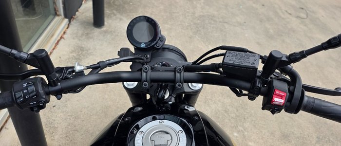 2023 Yamaha XSR700 BLACK