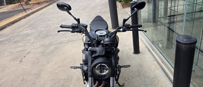 2023 Yamaha XSR700 BLACK